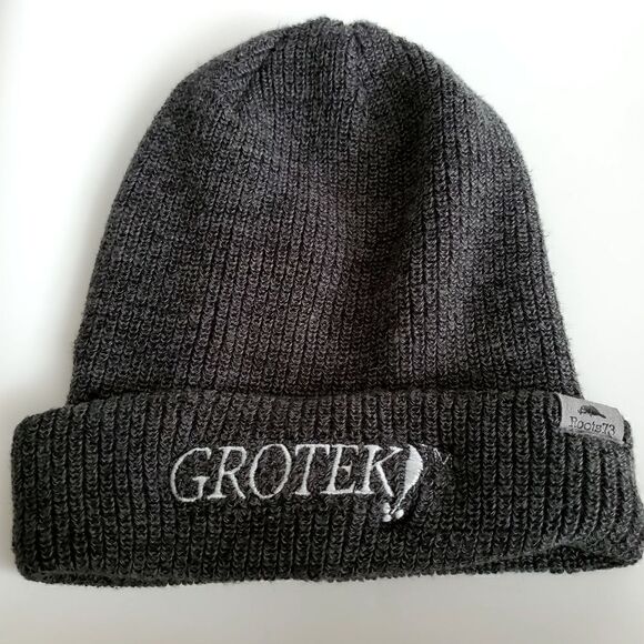 Grotek! Gray Beanie by Roots 73 - Picture 1 of 8